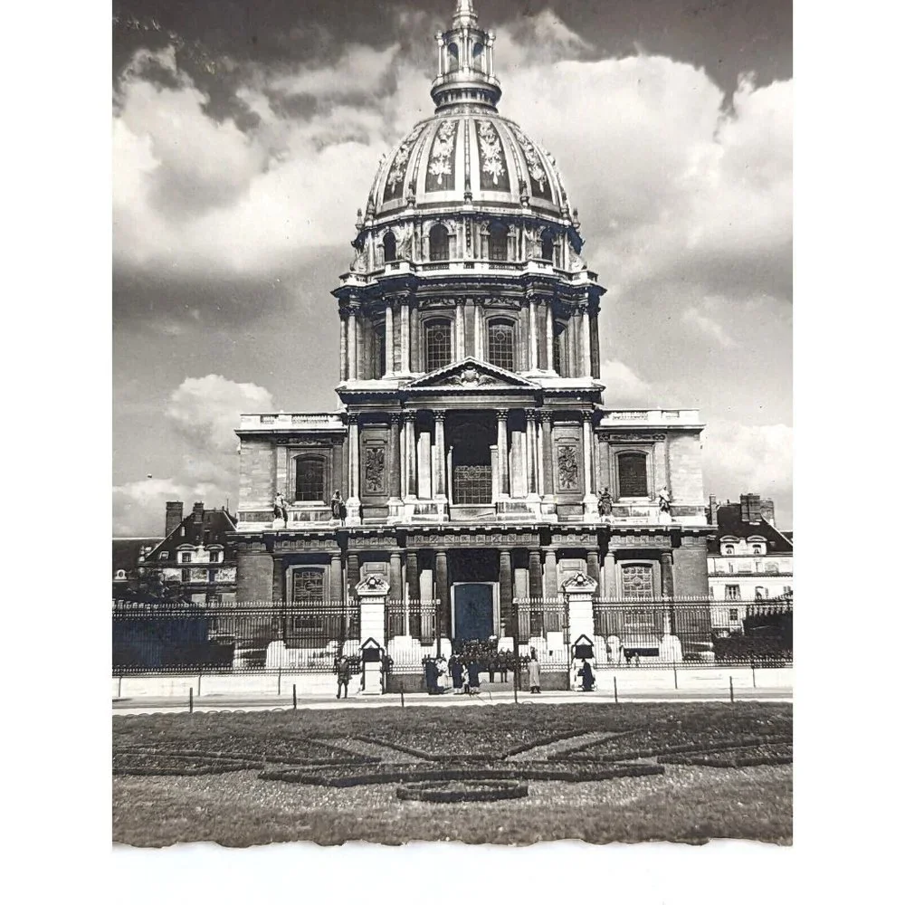 Vintage Postcard Paris France The Dome Tomb‎ of Napoleon Dôme des Invalides
